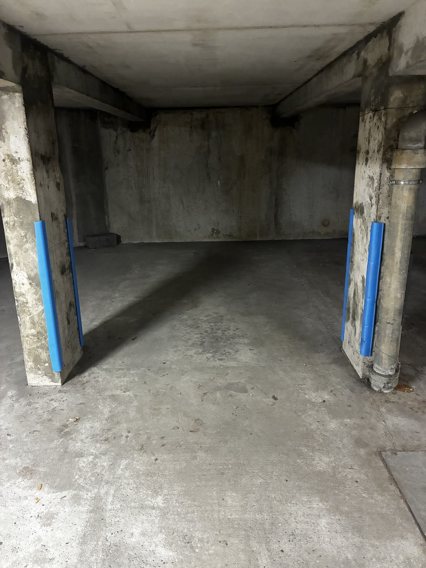 Bayonne - Arènes - Parking en sous-sol