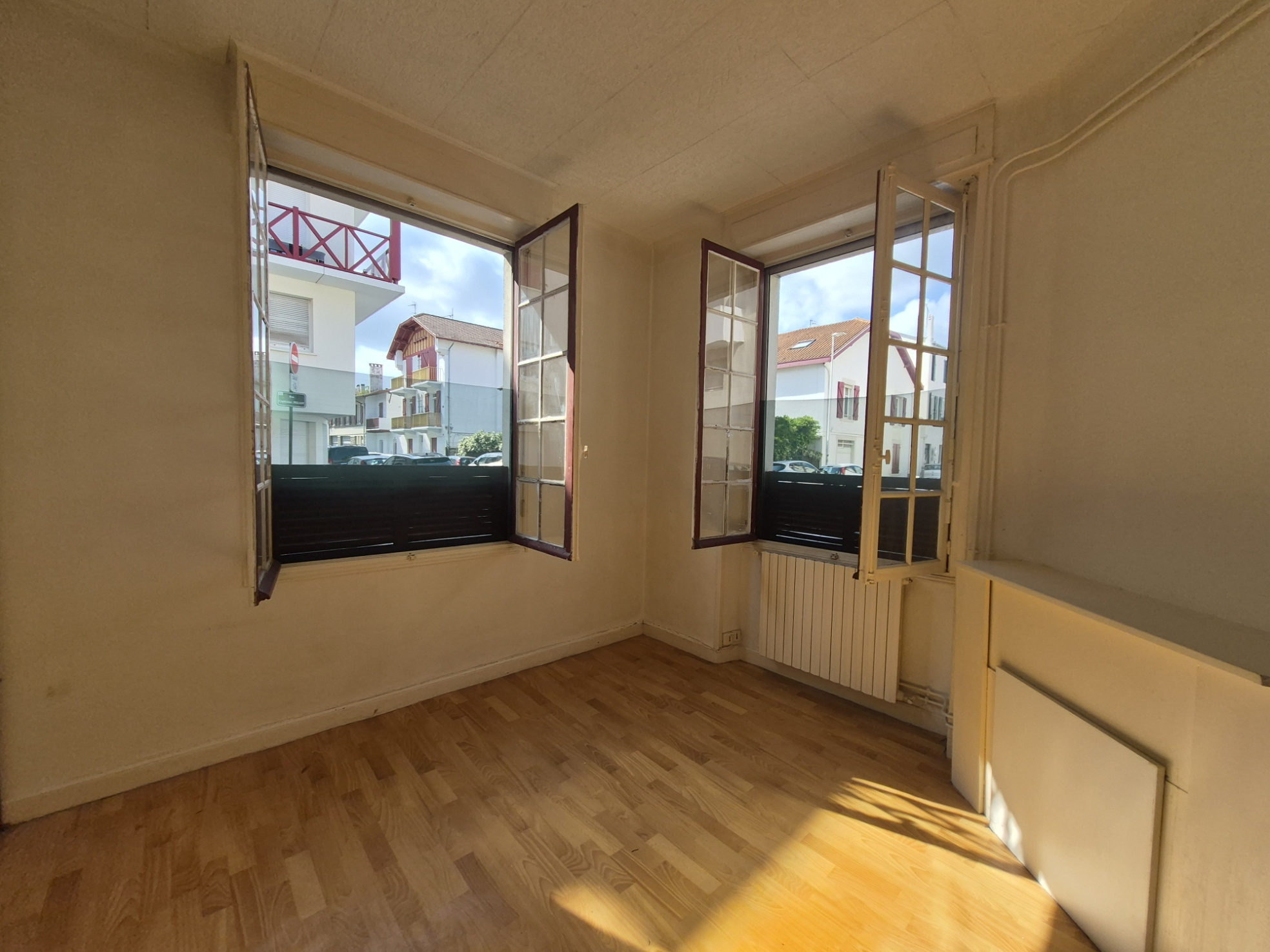 BAYONNE, St-Esprit, Appartement de type trois